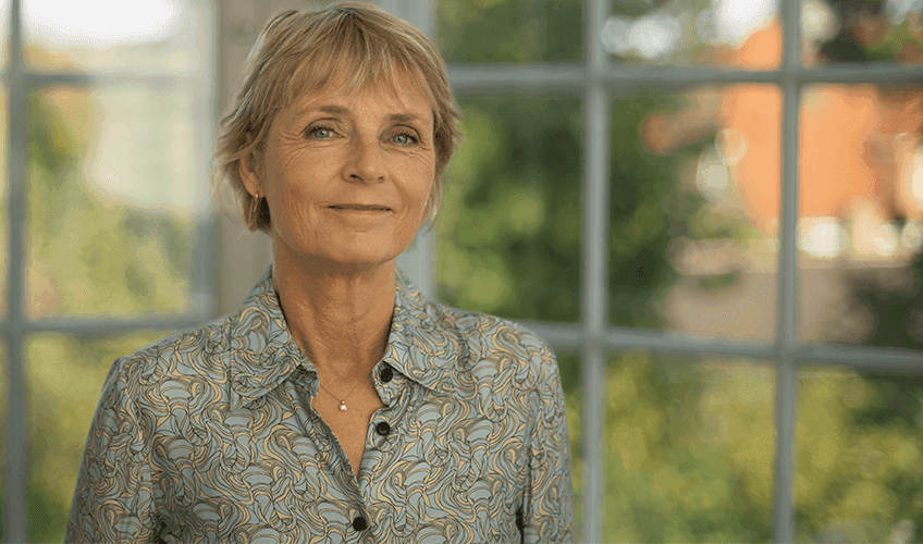 Portræt af Hanne-Vibeke Holst