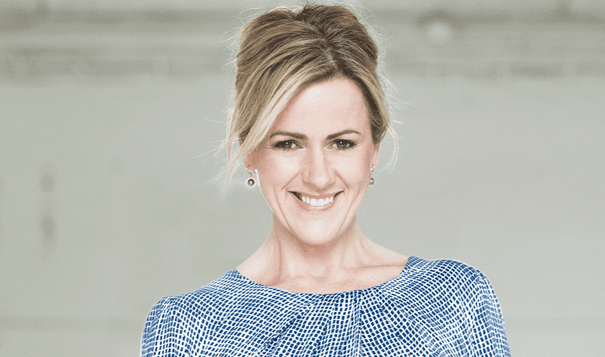 portræt af Jojo Moyes