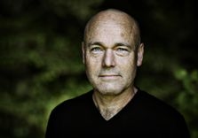 Peter Øvig Knudsen