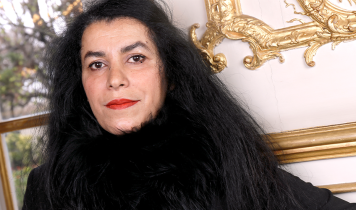 portræt af Marjane Satrapi