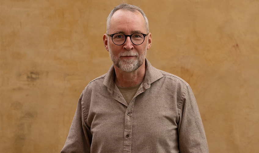 portræt af Tom Buk-Swienty